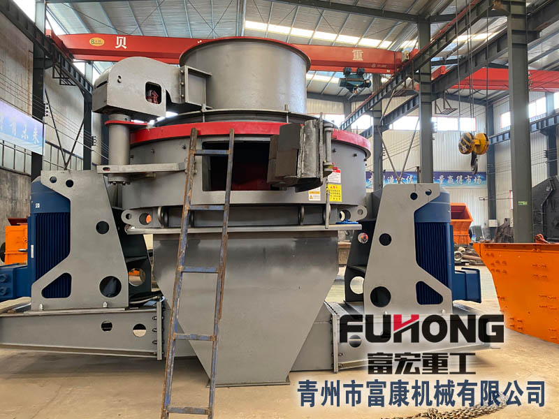 鵝卵石制砂機(jī)多少錢一臺？環(huán)保鵝卵石制砂機(jī)結(jié)構(gòu)組成